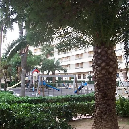 Apartment Nuevo, Primera Linea De Playa, Con Piscina Y Vistas Al Mar