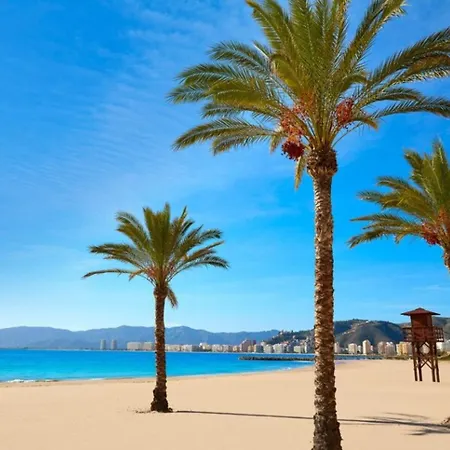 Nuevo, Primera Linea De Playa, Con Piscina Y Vistas Al Mar Cullera