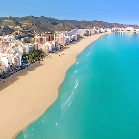 Nuevo, Primera Linea De Playa, Con Piscina Y Vistas Al Mar Apartment