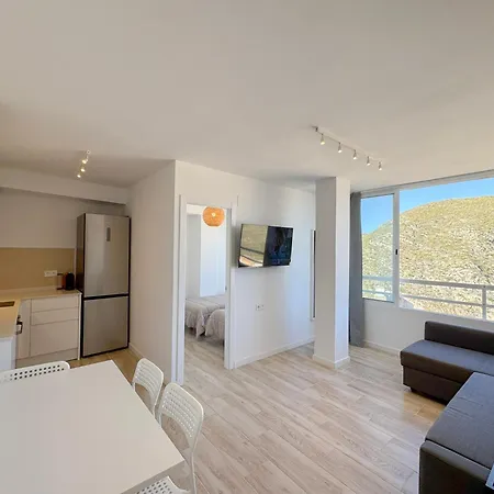 Nuevo, Primera Linea De Playa, Con Piscina Y Vistas Al Mar Apartment