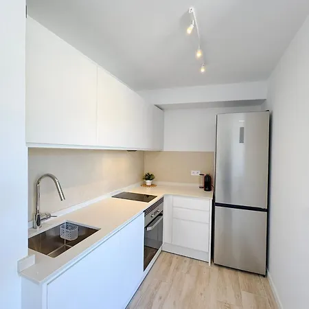 Apartment Nuevo, Primera Linea De Playa, Con Piscina Y Vistas Al Mar